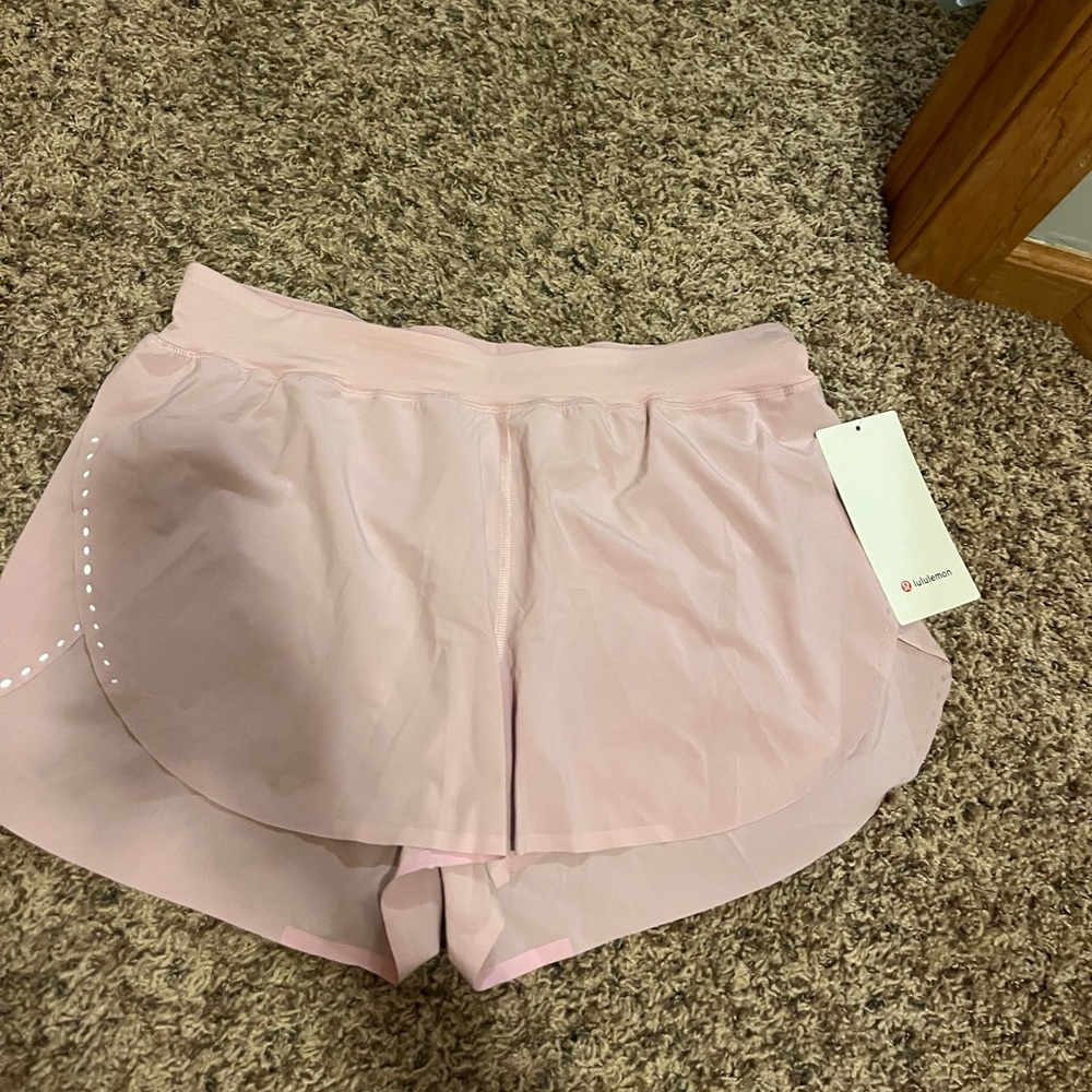 Lululemon find your pace short